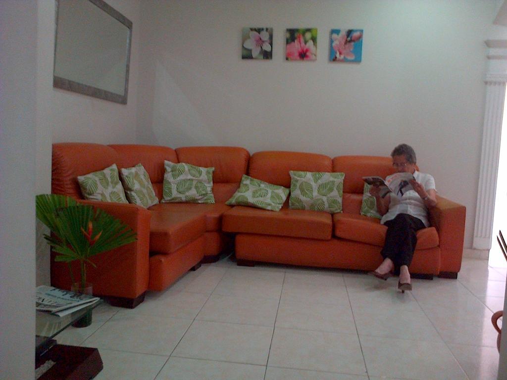 Hotel Orquidea Neiva Нейва Экстерьер фото